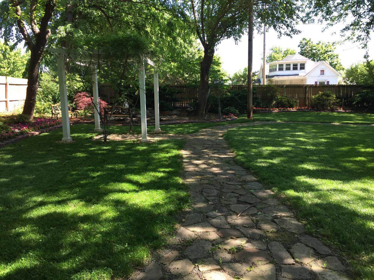 Hayes House Bed And Breakfast มัสโคกี ภายนอก รูปภาพ